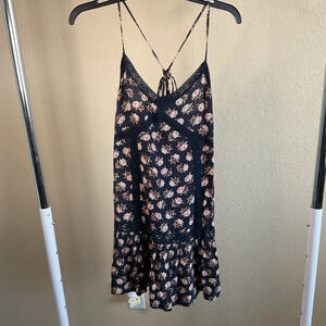 American Eagle Womens‎ XS Black Floral Printed Spaghetti Strap Mini Sundress